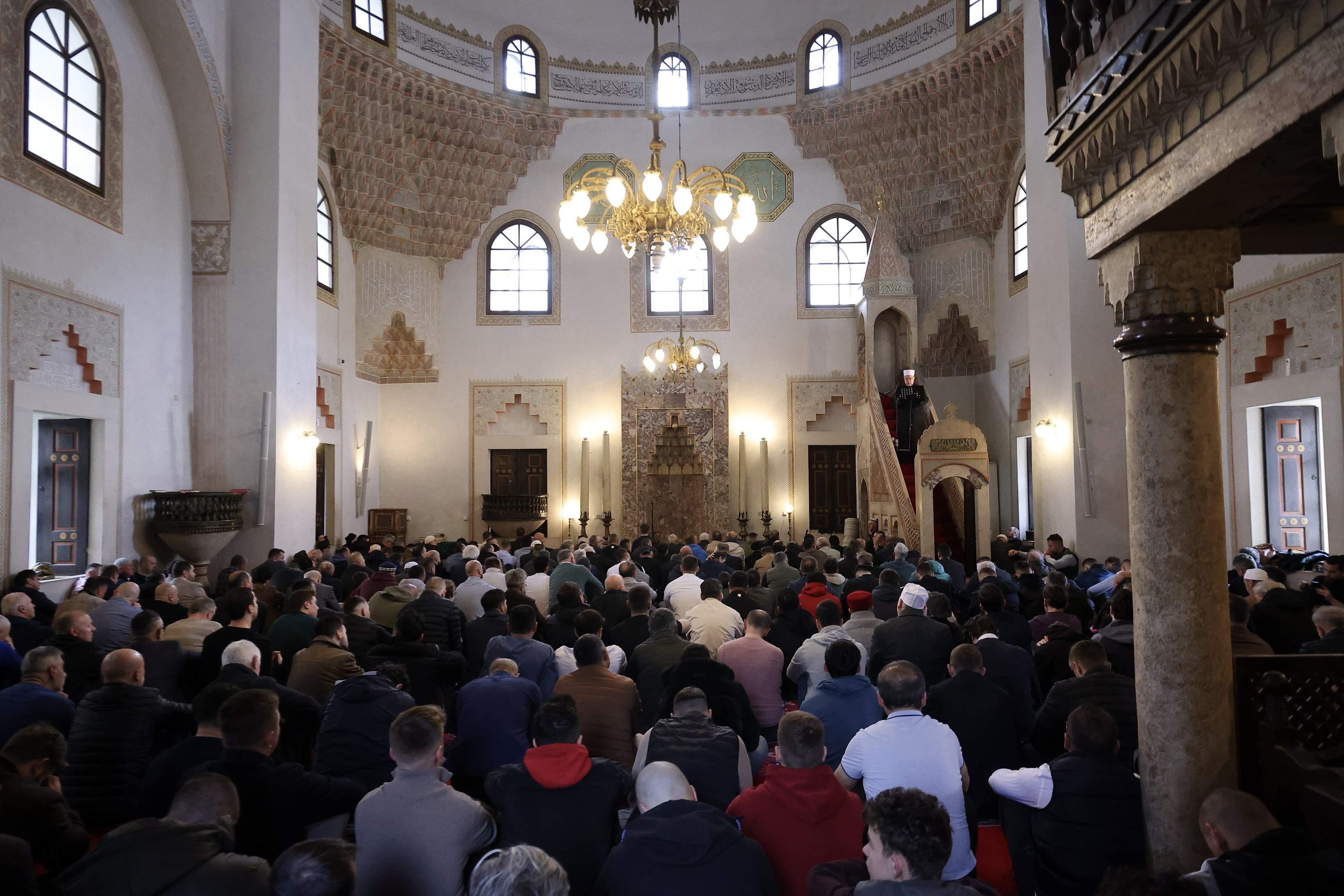 Džuma 13.3.2026..jpg - Hutba dr. hafiza Malkića o zadnjoj trećini ramazana i sadekatul-fitru: Vrijeme pojačanog ibadeta, či&scaron;ćenja posta i brige za zajednicu
